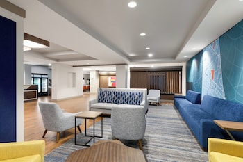 Holiday Inn Express & Suites Huntsville West - Research Park,Madison>>Huntsville,3 star