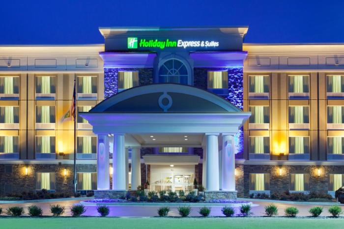 holiday inn express and suites huntsville west research park