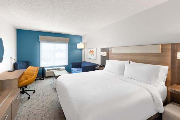 holiday inn express and suites huntsville west research park