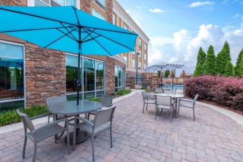holiday inn express and suites huntsville west research park
