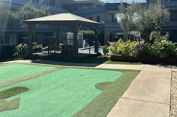 country inn and suites by radisson monterey beachfront marina ca