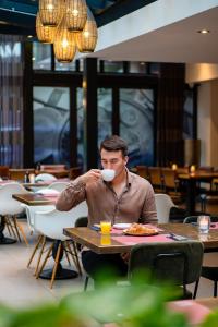 boutique hotel corona