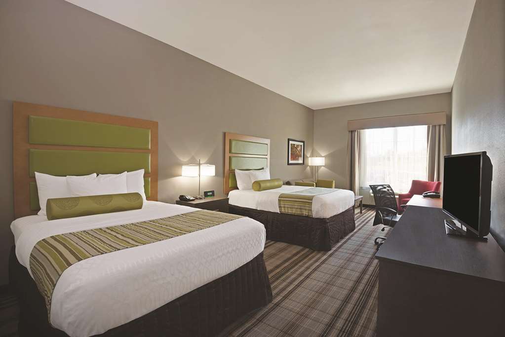 la quinta inn and suites by wyndham paducah