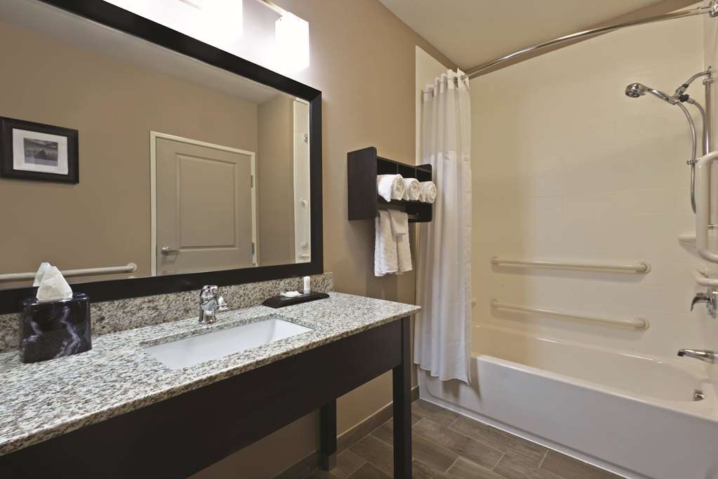 la quinta inn and suites by wyndham paducah