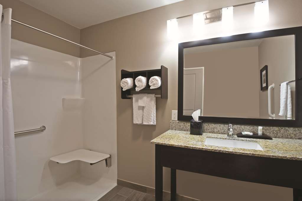 la quinta inn and suites by wyndham paducah