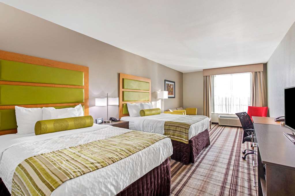 la quinta inn and suites by wyndham paducah