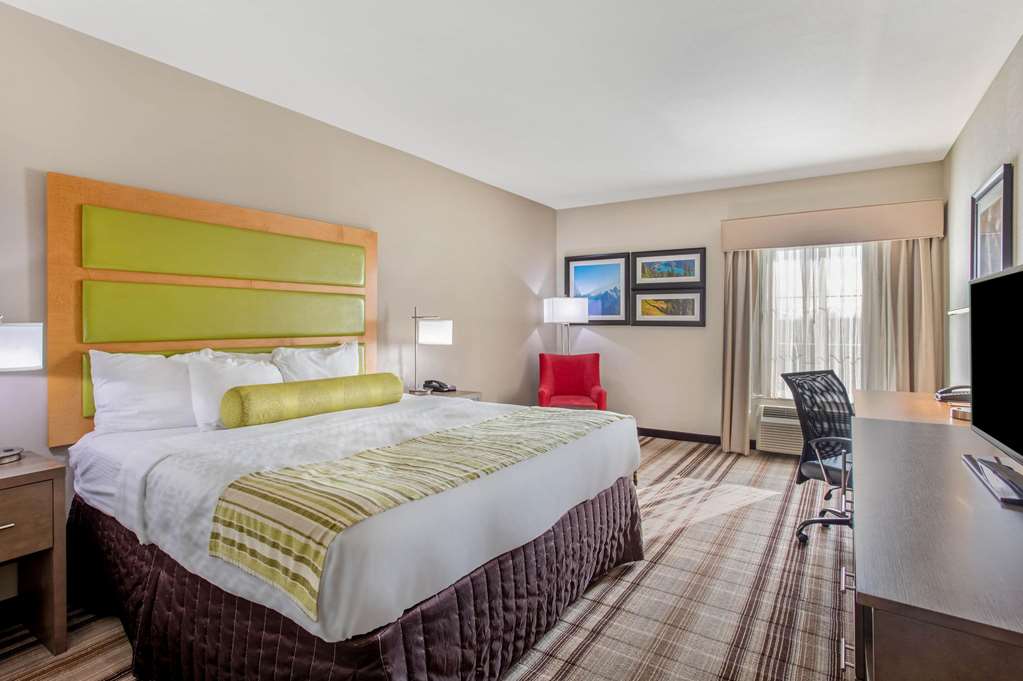 la quinta inn and suites by wyndham paducah