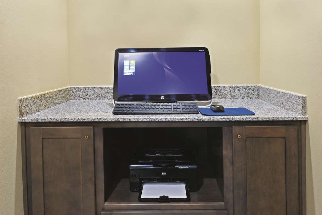 la quinta inn and suites by wyndham paducah