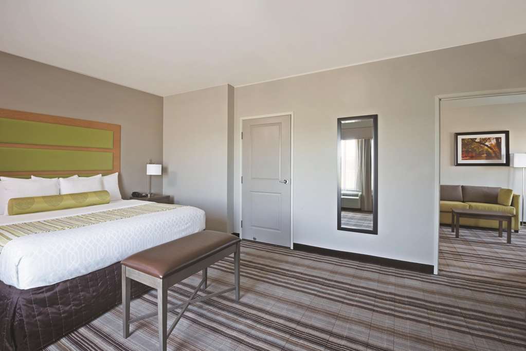 la quinta inn and suites by wyndham paducah