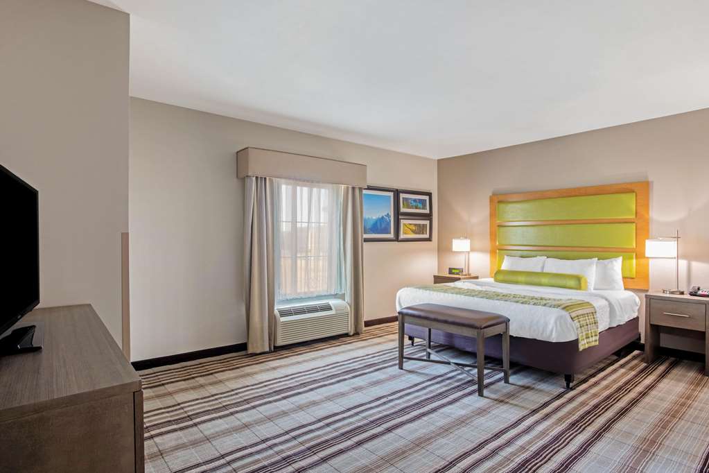 la quinta inn and suites by wyndham paducah