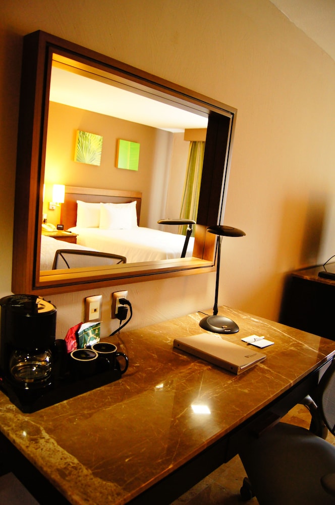 hilton garden inn boca del rio veracruz