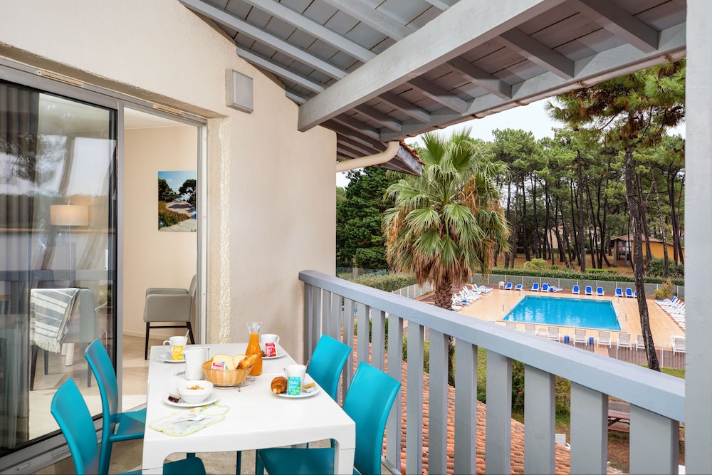 sowell family pignada plage