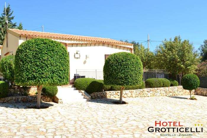 hotel grotticelli