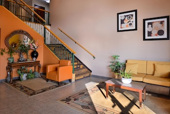 Americas Best Value Inn & Suites Madera,Chowchilla>>California,2 star