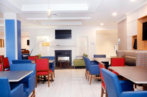 holiday inn express bethlehem airport allentown area by ihg