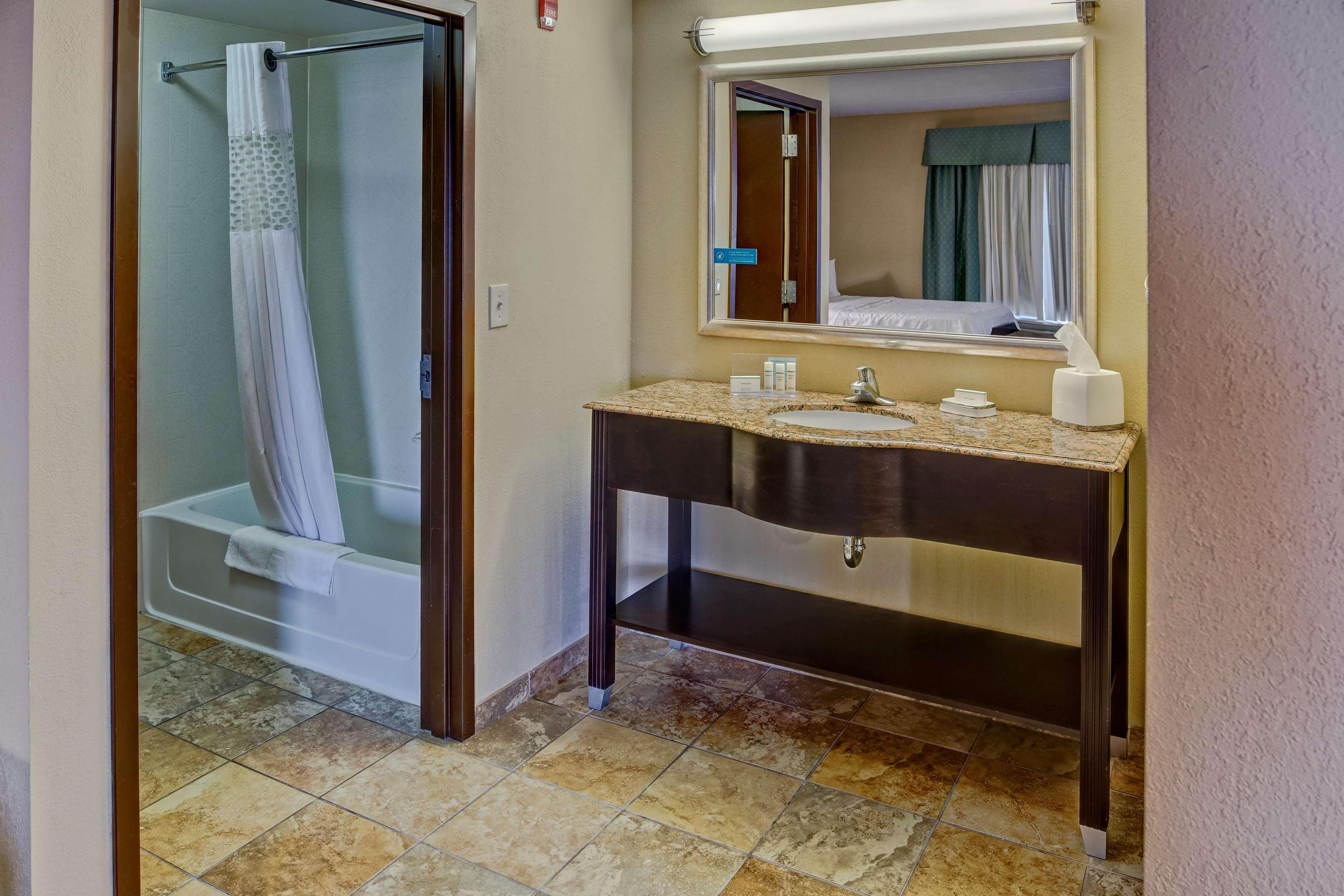 hampton inn rochester irondequoit