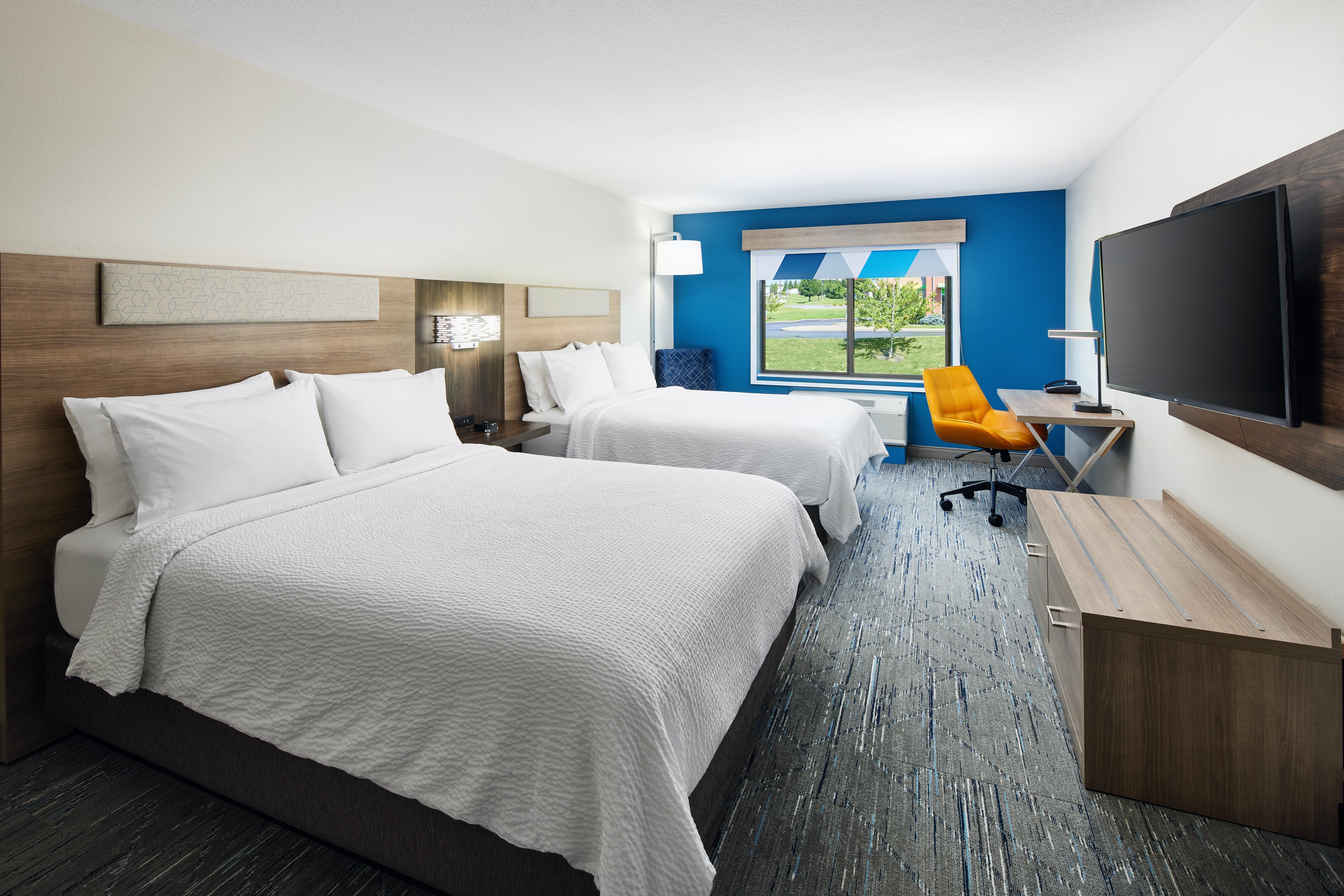 holiday inn express and suites wheeling by ihg