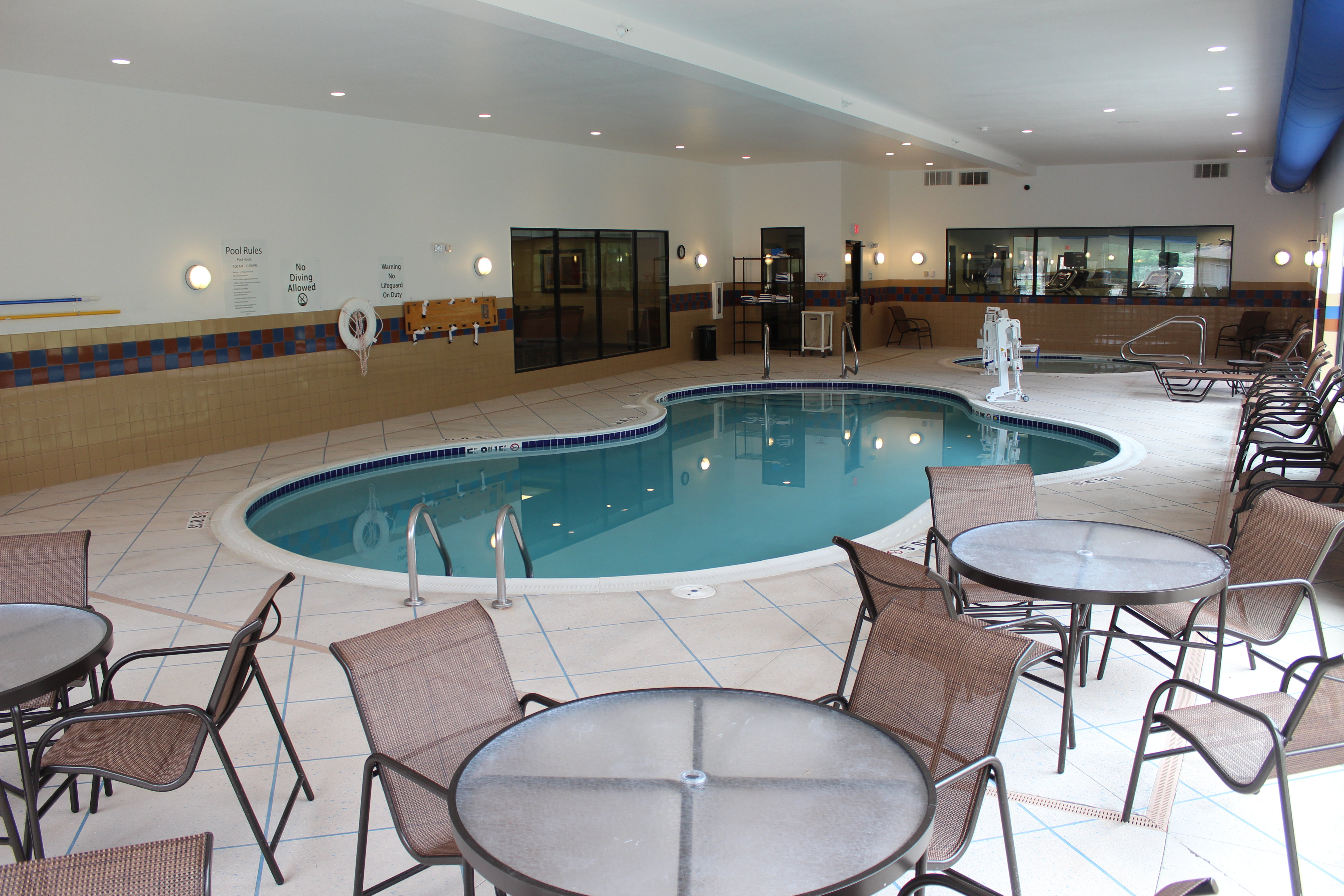holiday inn express and suites wheeling by ihg