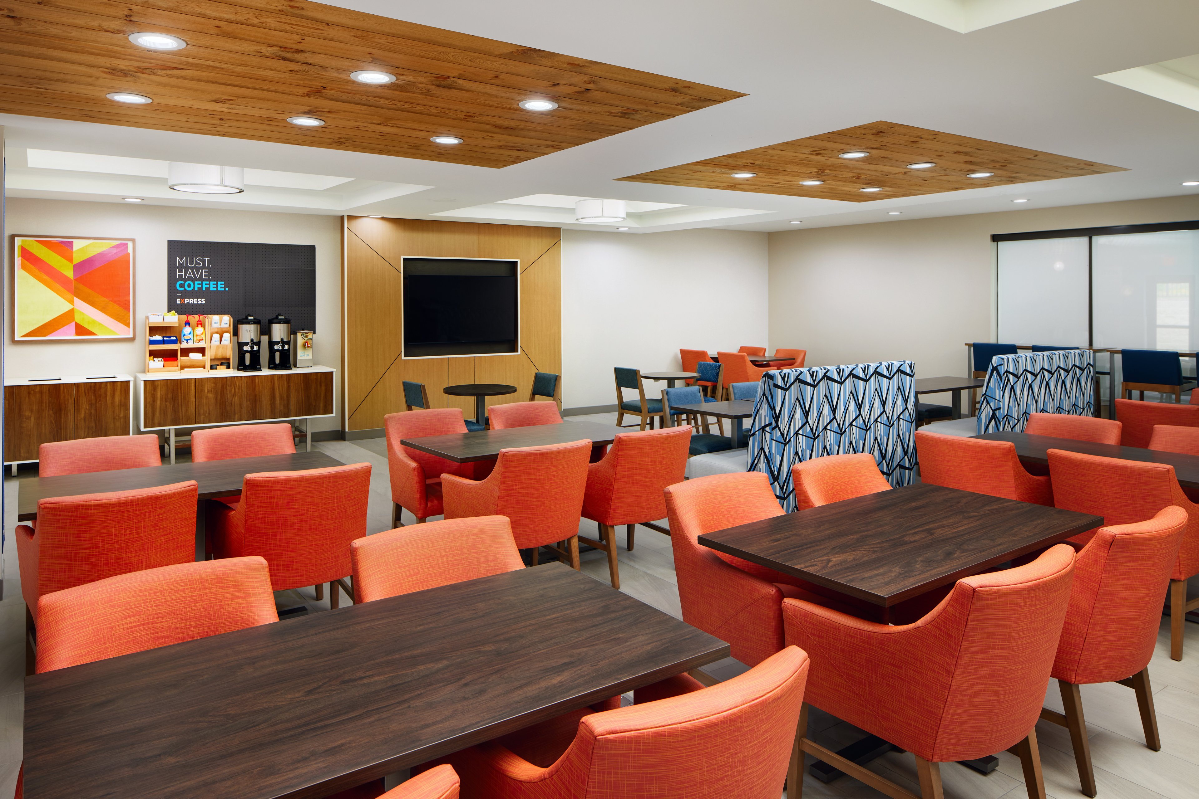 holiday inn express and suites wheeling by ihg