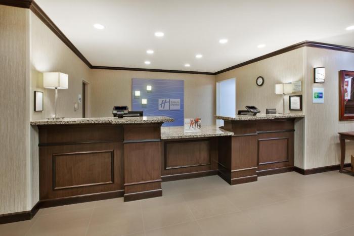 holiday inn express and suites wheeling by ihg