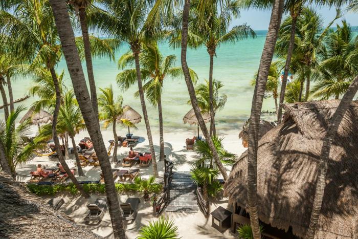 beachfront hotel la palapa adults only