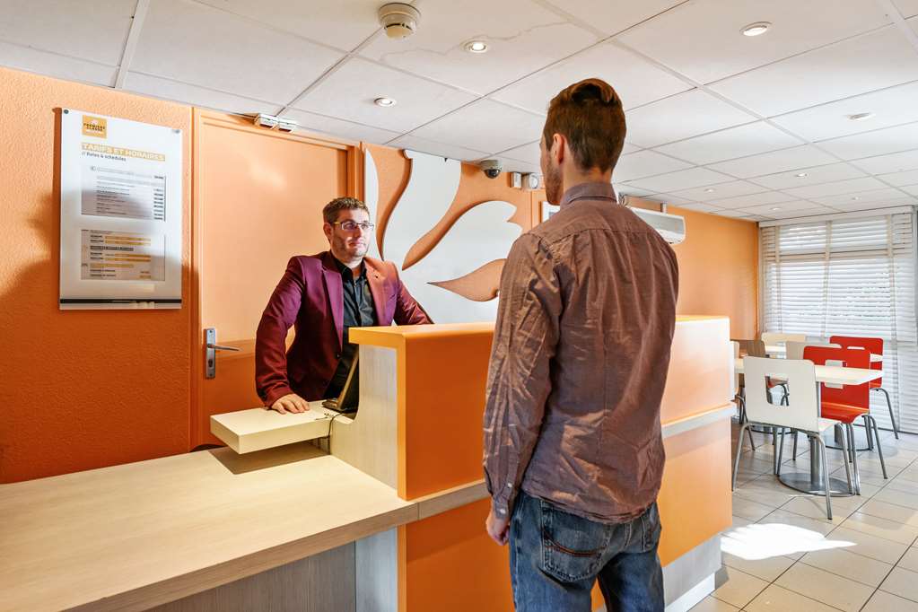 premiere classe tours nord