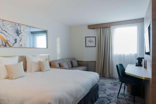 brit hotel orleans st jean de braye lantares