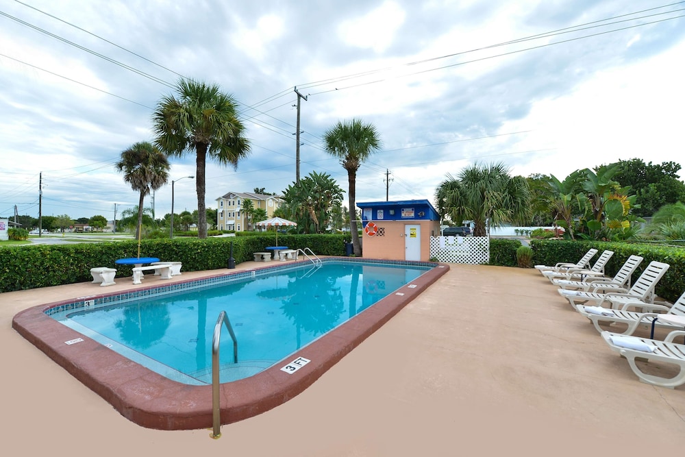 budget inn okeechobee