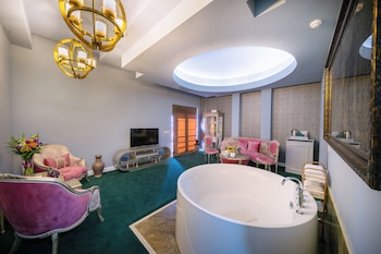 phoenicia comfort hotel