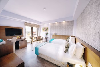 phoenicia comfort hotel