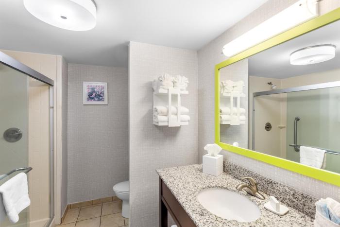 hampton inn huntington university area