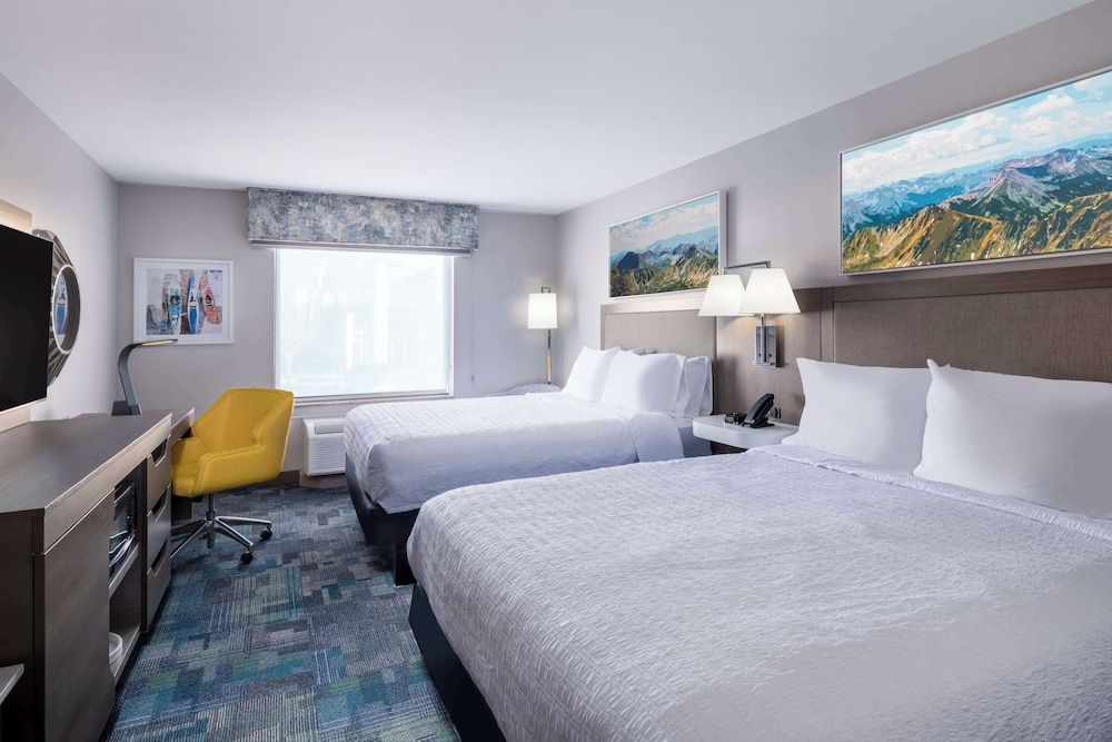 hampton inn and suites salida