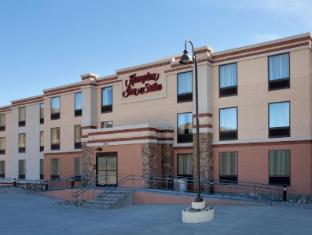 hampton inn and suites salida