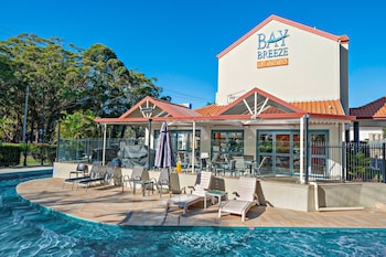 nelson bay breeze holiday apartments