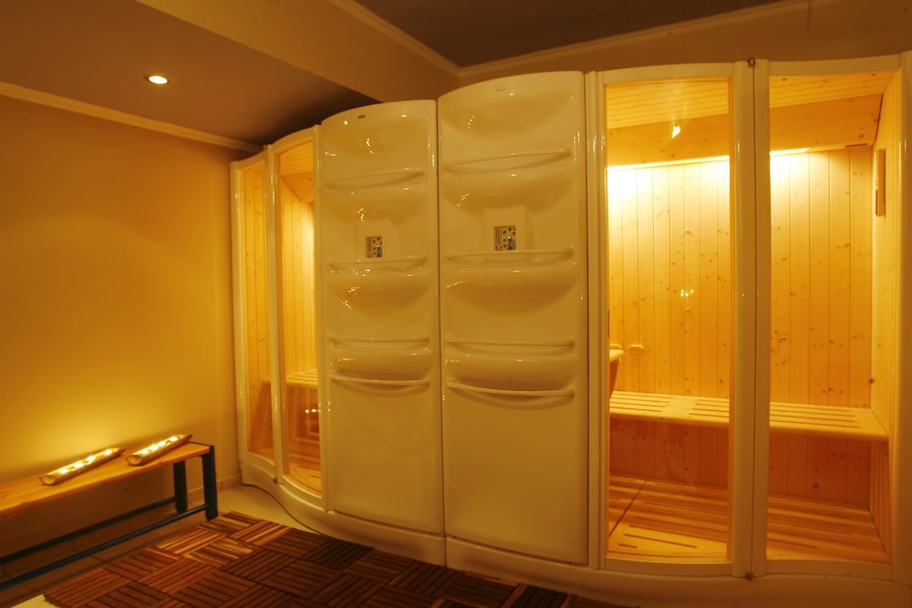 sea view resorts and spa