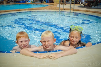 sea view resorts and spa