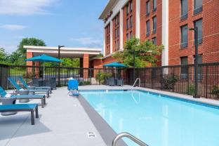 hampton inn martinsburg