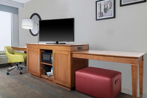 hampton inn martinsburg