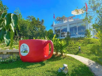 bansuan riverview bungalows