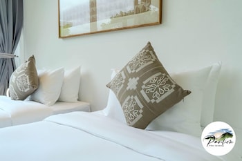 bansuan riverview bungalows