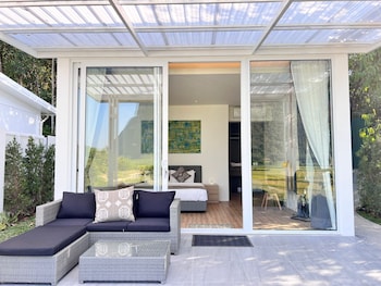 bansuan riverview bungalows