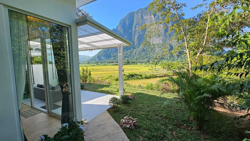 bansuan riverview bungalows