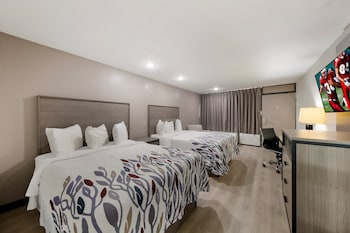 red roof inn and conference center mckinney