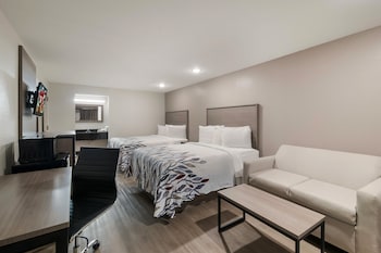 red roof inn and conference center mckinney