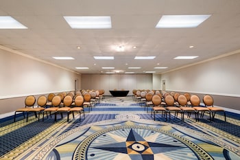 red roof inn and conference center mckinney