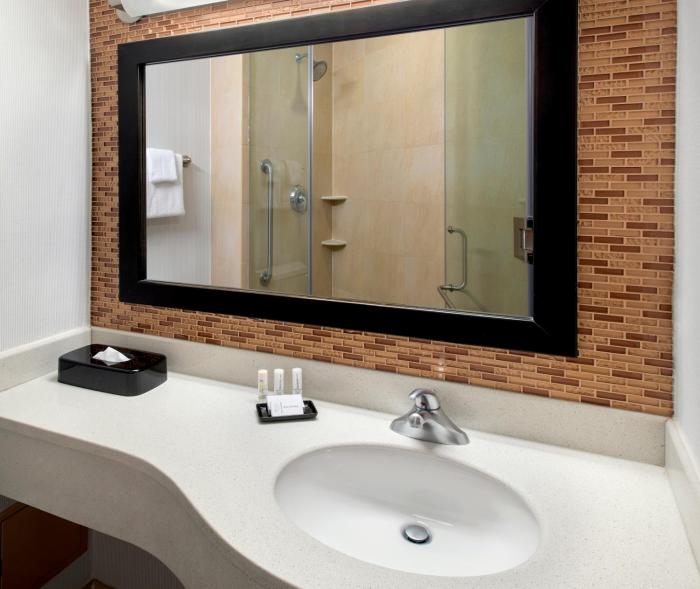 courtyard by marriott new york manhattan soho