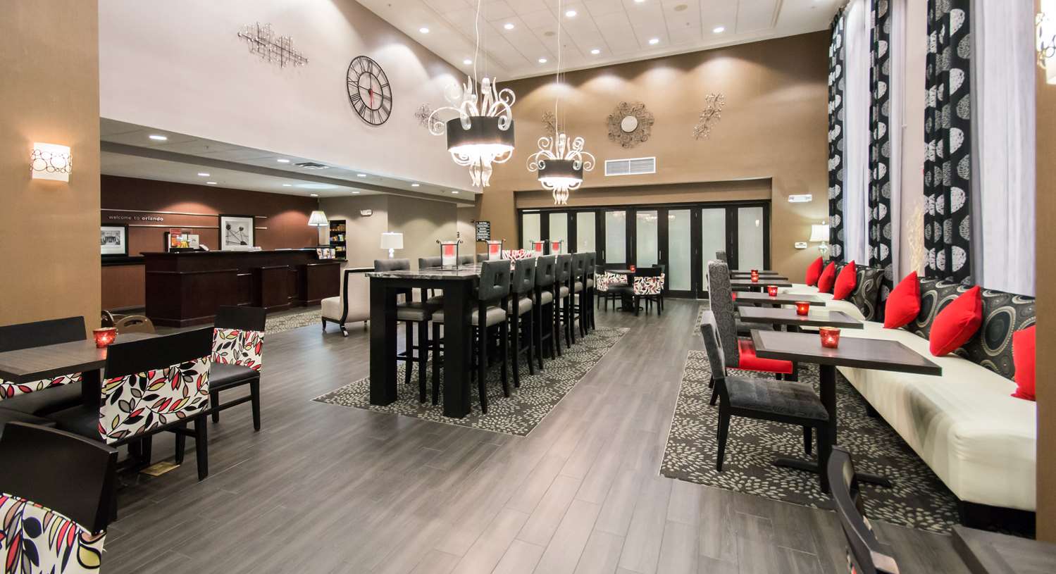 hampton inn and suites orlando john young pkwy s park