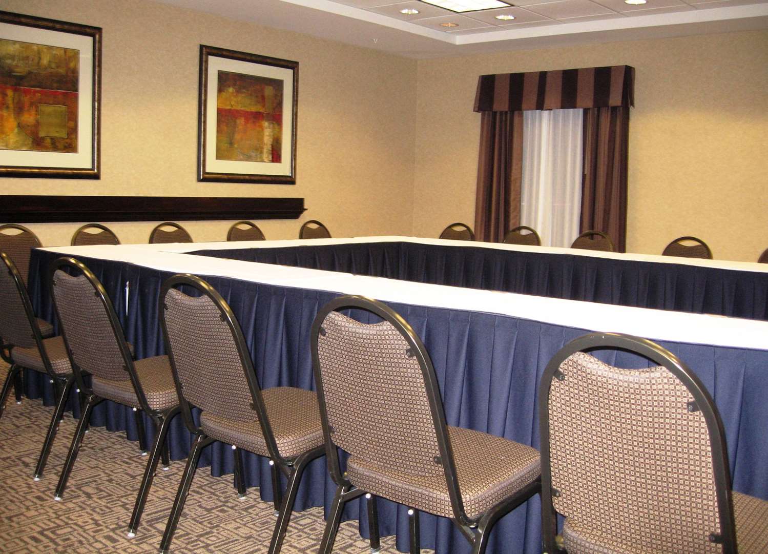 hampton inn and suites orlando john young pkwy s park