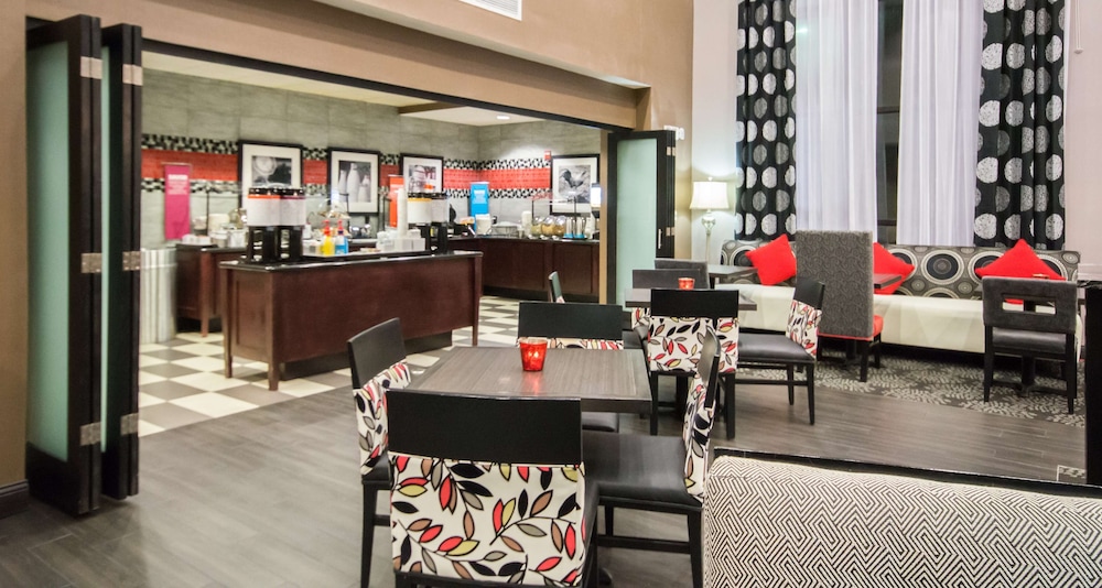 hampton inn and suites orlando john young pkwy s park