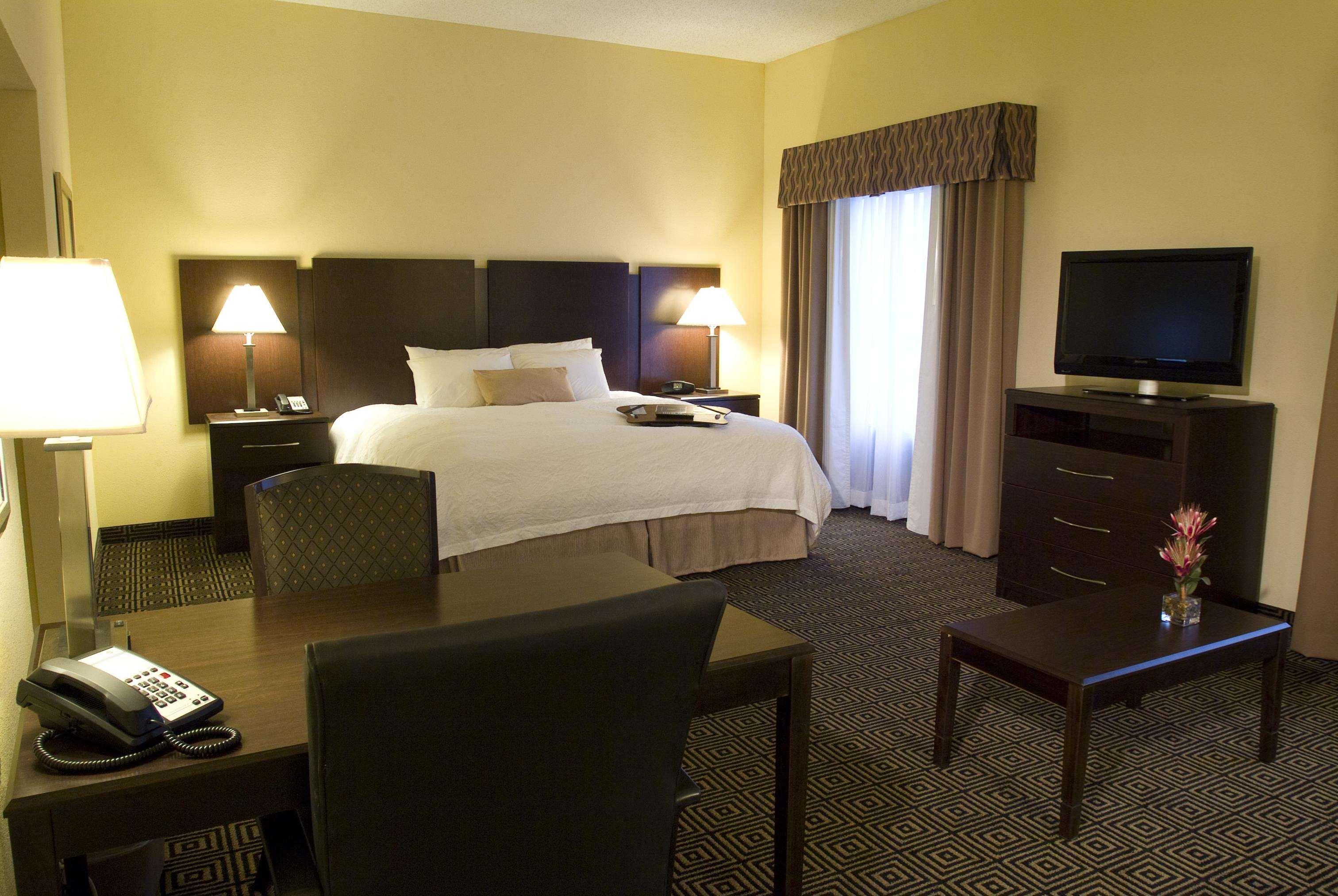 hampton inn and suites orlando john young pkwy s park